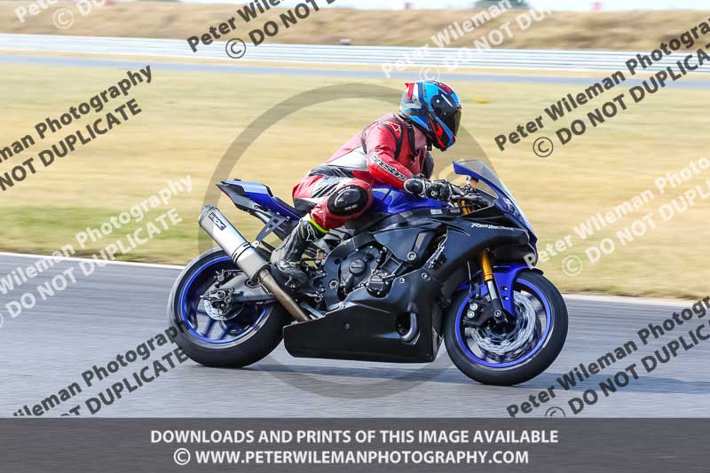 enduro digital images;event digital images;eventdigitalimages;no limits trackdays;peter wileman photography;racing digital images;snetterton;snetterton no limits trackday;snetterton photographs;snetterton trackday photographs;trackday digital images;trackday photos